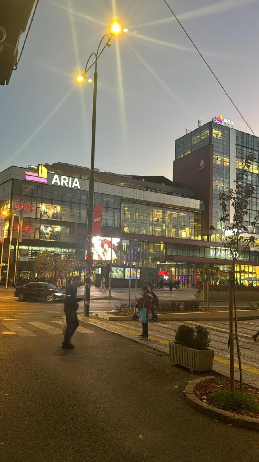 City Center Apartment Sarajevo Accross Bbi Shopping Mall ภายนอก รูปภาพ